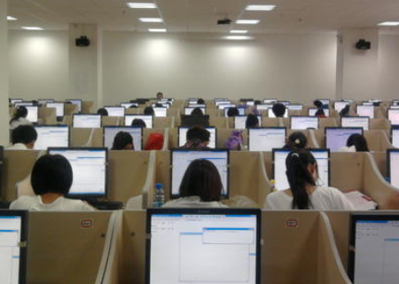 请问江苏省计算机二级考试的合格标准是什么？机考和笔试各多少分？